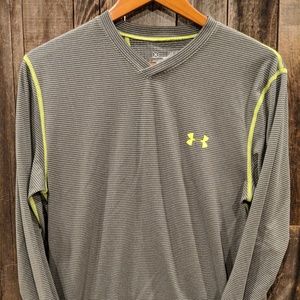 Under Armour Cold Gear long sleeve shirt.